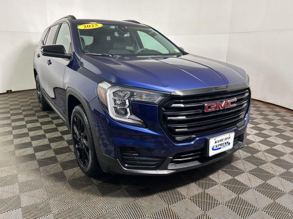 Used 2023 Marine Metallic GMC SLE image 4