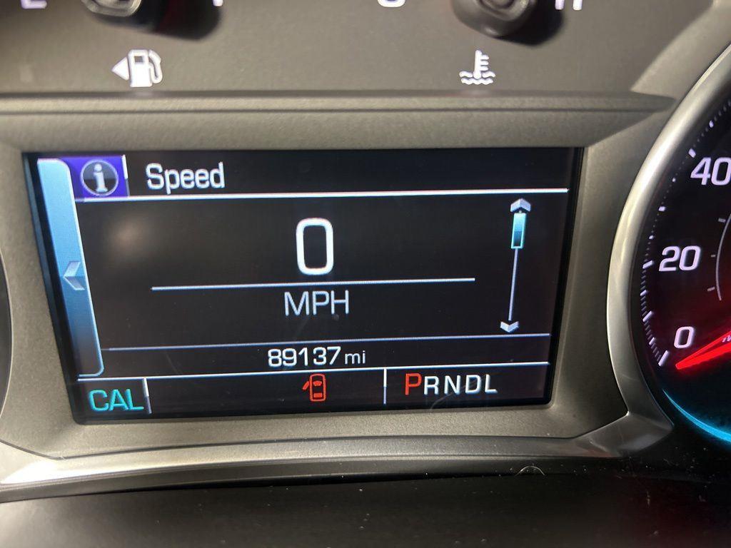 Used 2019 Silver Ice Metallic Chevrolet LT image 20