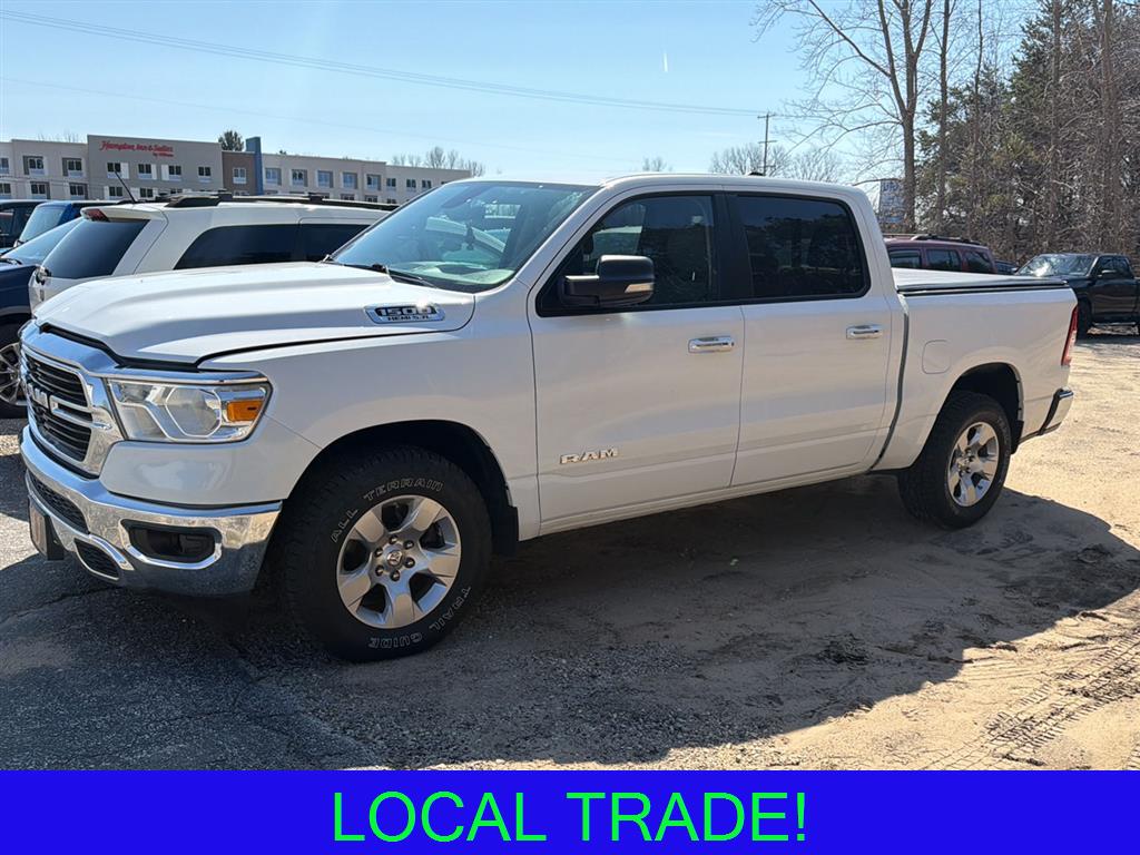 Bright White Clearcoat 2019 RAM 1500 Big Horn Crew Cab 4WD Pickup Truck Four-Wheel Drive 8-Speed Automatic