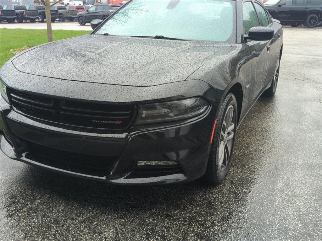Black 2018 Dodge Charger Sedan