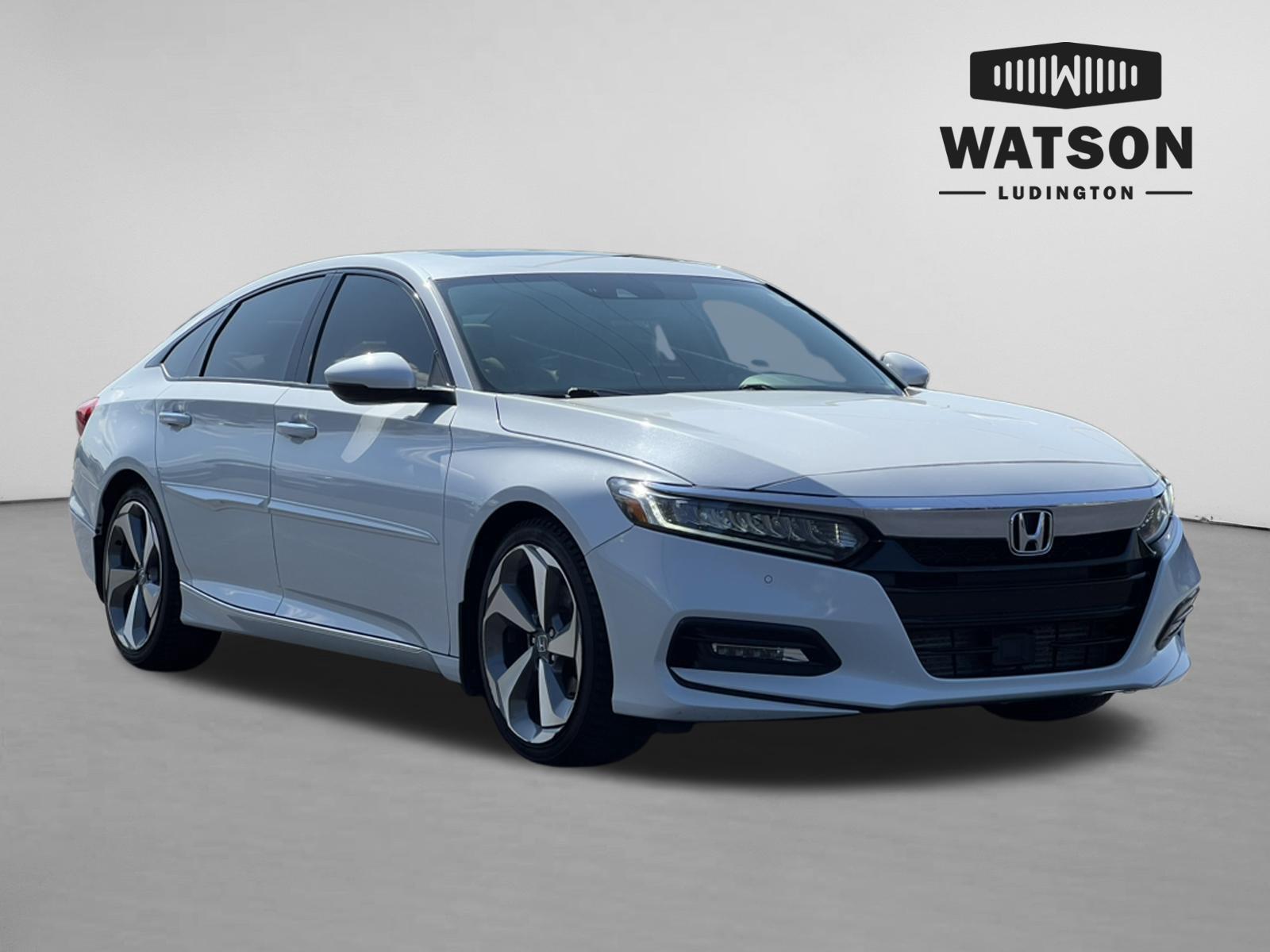Platinum White Pearl 2018 Honda Accord Sedan Front-Wheel Drive Automatic