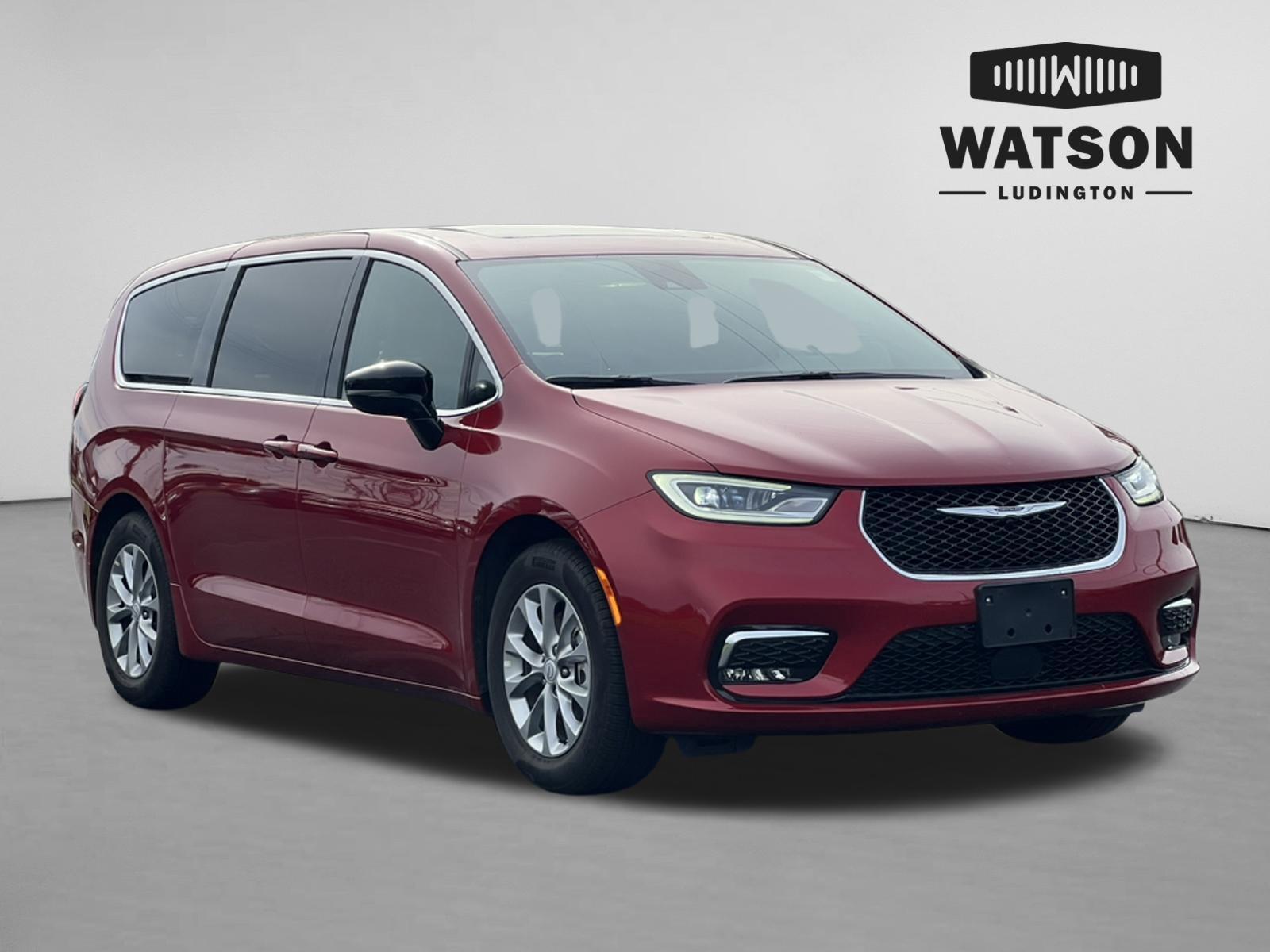 2026 Chrysler Pacifica Limited FWD