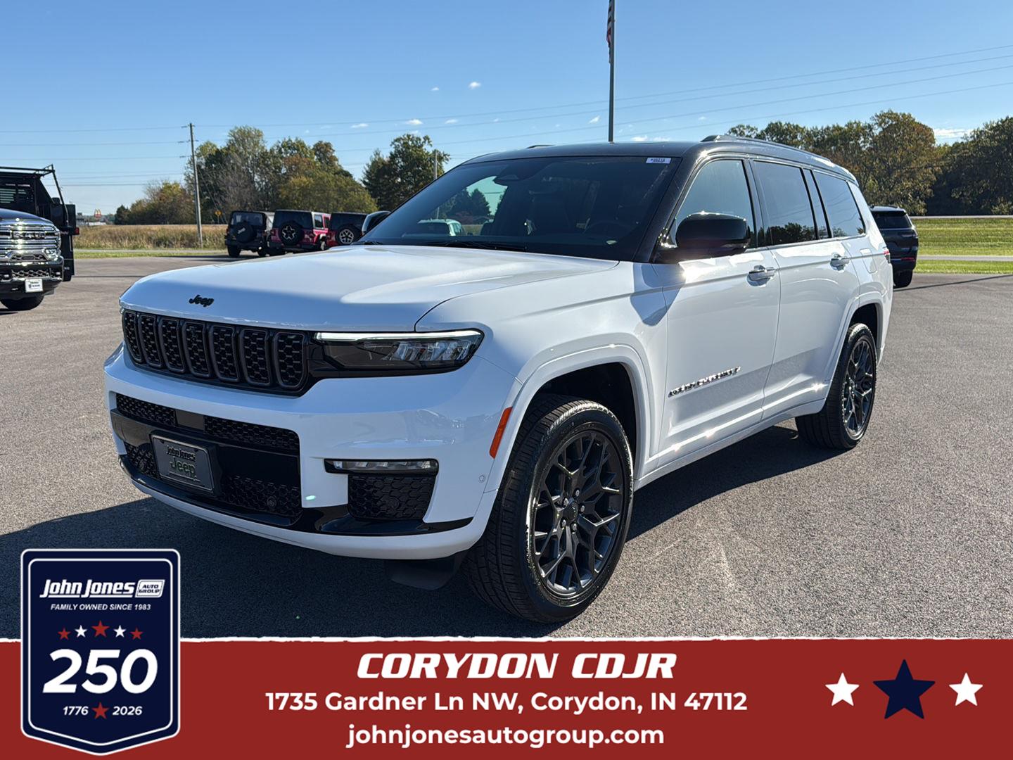Bright White Clearcoat 2025 Jeep Grand Cherokee L SUV / Crossover Four-Wheel Drive 8-Speed Automatic