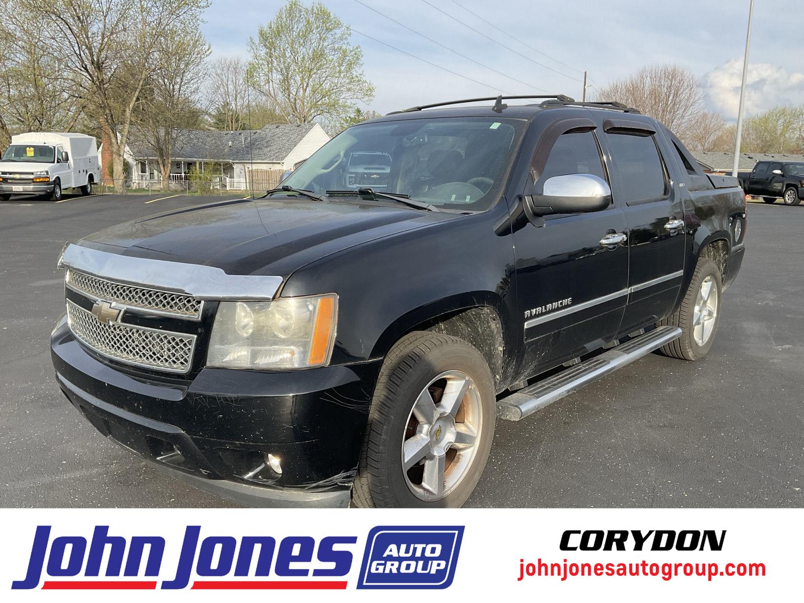 2011 Chevrolet Avalanche LTZ 4WD Pickup Truck Four-Wheel Drive Automatic