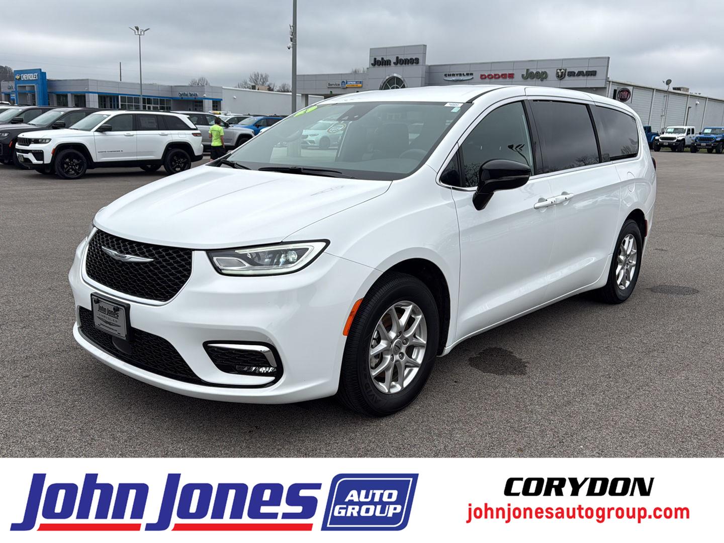 2025 Chrysler Pacifica Select FWD