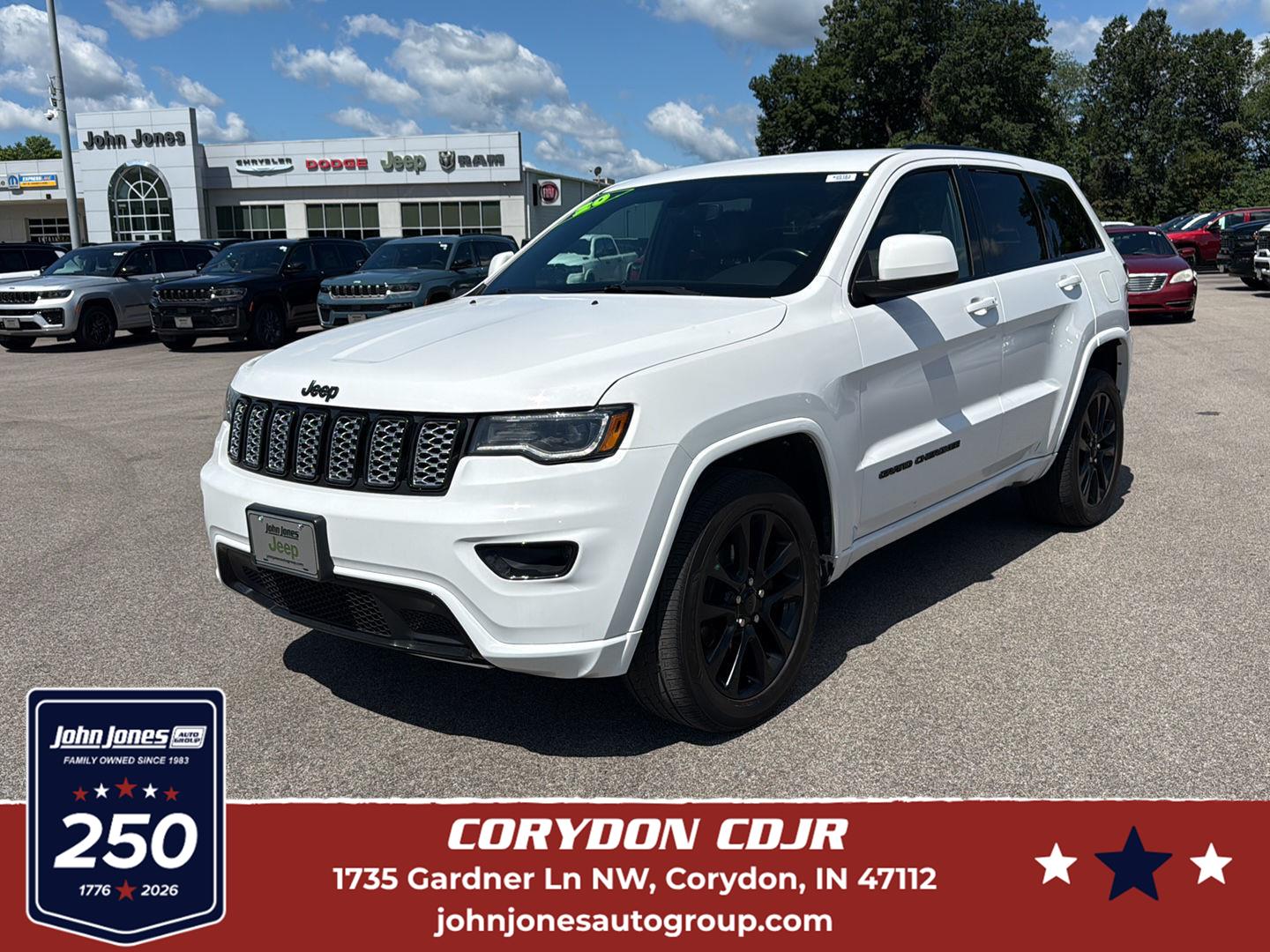 Bright White Clearcoat 2020 Jeep Grand Cherokee SUV / Crossover Four-Wheel Drive 8-Speed Automatic