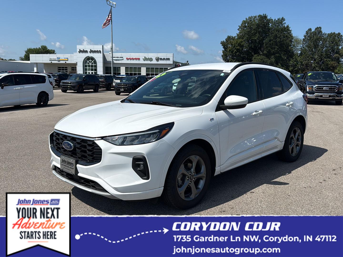  2023 Ford Escape Hybrid ST-Line Select AWD   