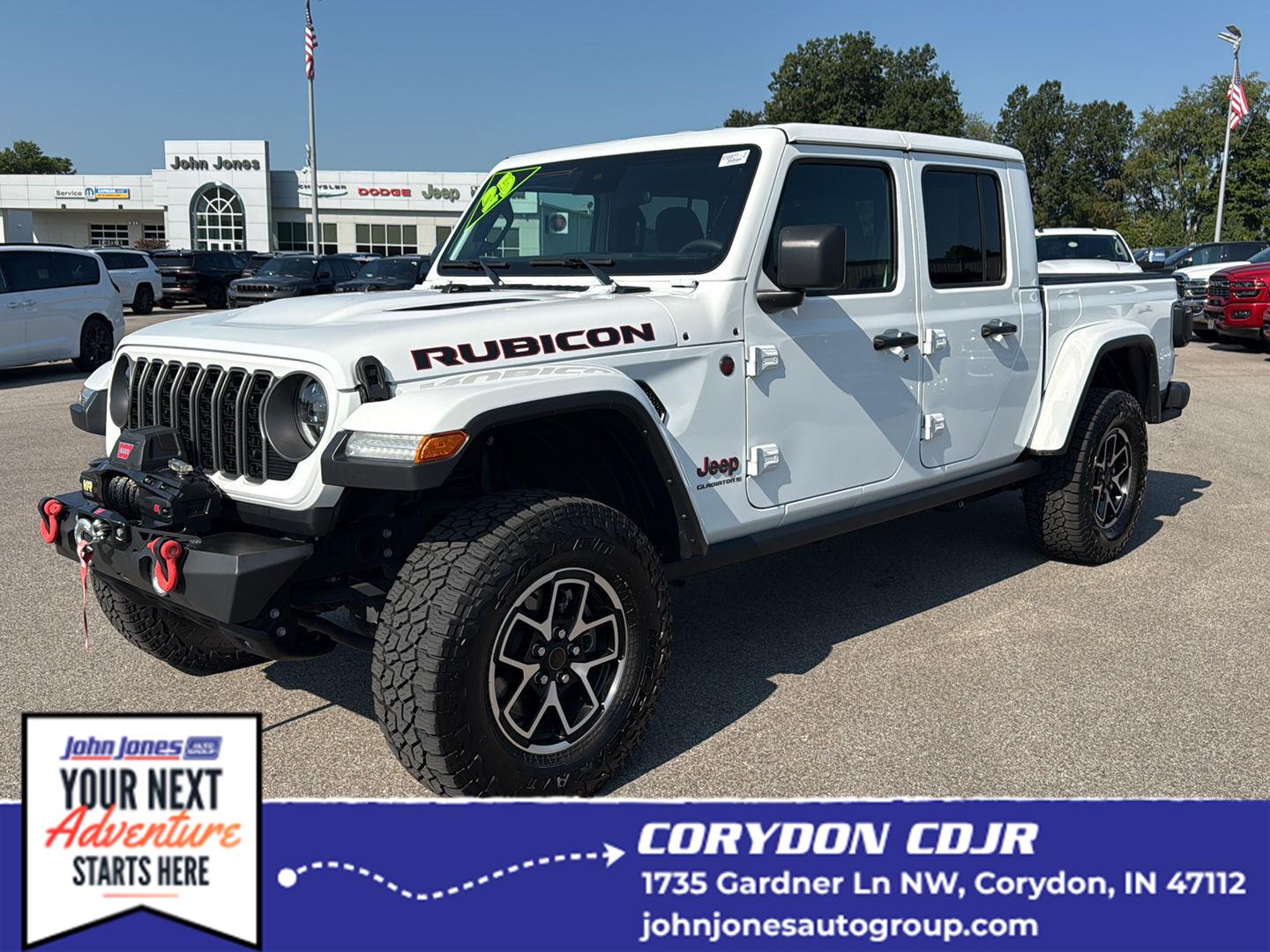 Bright White Clearcoat 2025 Jeep Gladiator Pickup Truck Four-Wheel Drive 8-Speed Automatic