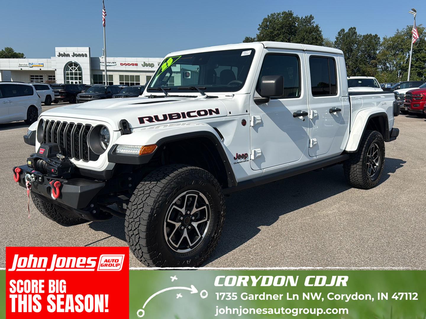 Bright White Clearcoat 2025 Jeep Gladiator Pickup Truck Four-Wheel Drive 8-Speed Automatic