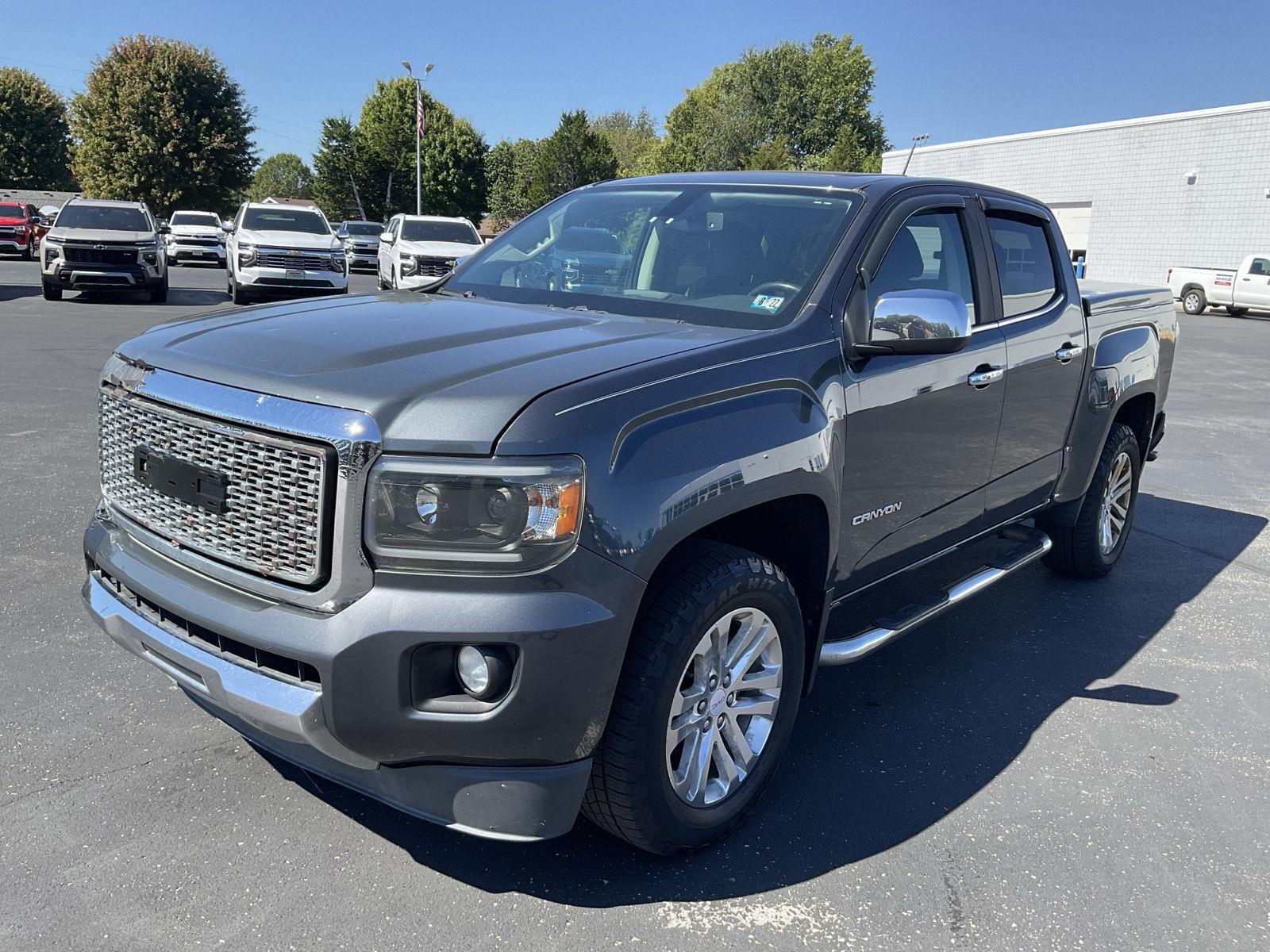 Cyber Gray Metallic 2015 GMC Canyon Pickup Truck Four-Wheel Drive 6-Speed Automatic