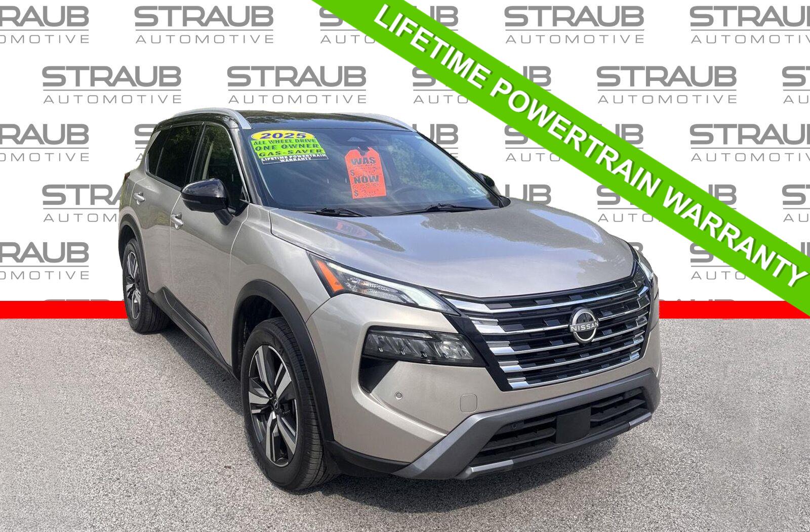 Champagne Silver Metallic/Super Black 2025 Nissan Rogue SUV / Crossover All-Wheel Drive Continuously Variable Transmission
