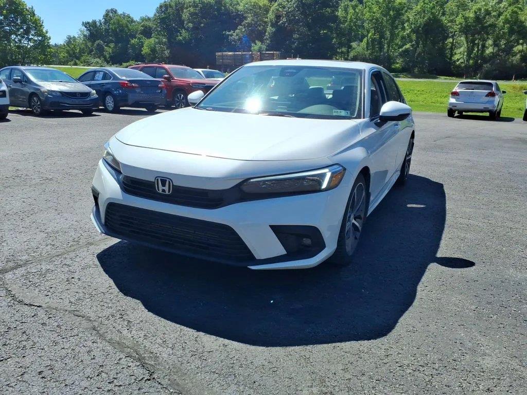 Platinum White Pearl 2024 Honda Civic Sedan Front-Wheel Drive 7-Speed CVT