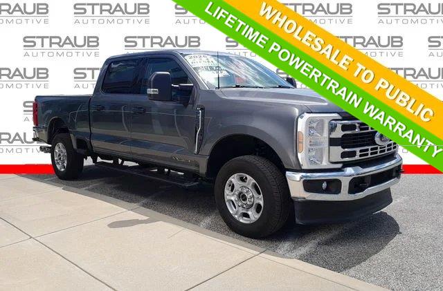 Carbonized Gray 2026 Ford F-250 Super Duty Pickup Truck Four-Wheel Drive Automatic