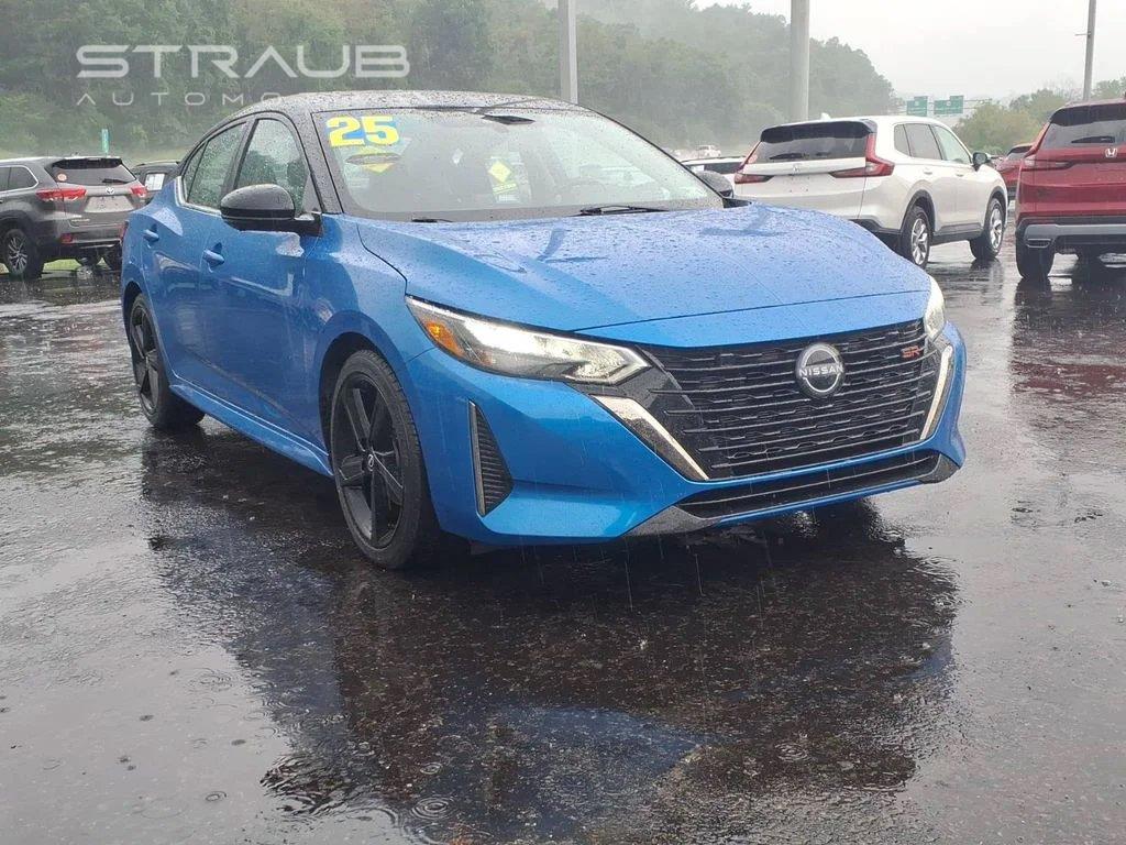 2025 Nissan Sentra SR FWD
