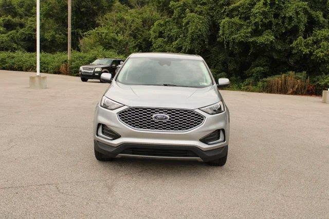 Iconic Silver 2024 Ford Edge SUV / Crossover All-Wheel Drive 8-Speed Automatic