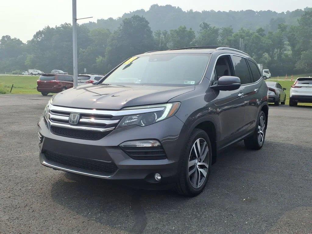 Gray (Modern Steel Metallic) 2018 Honda Pilot SUV / Crossover All-Wheel Drive 9-Speed Automatic