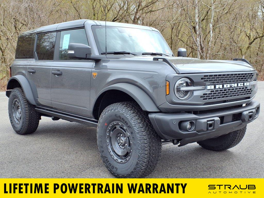 Carbonized Gray 2025 Ford Bronco SUV / Crossover Four-Wheel Drive Automatic