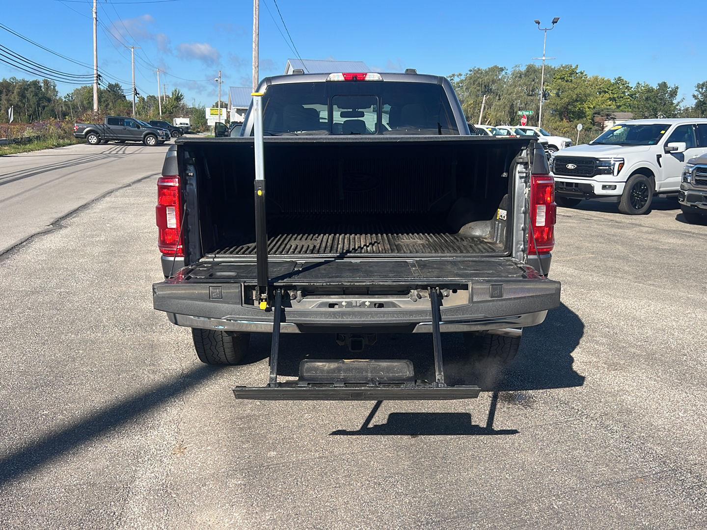 2022 Ford F-150 photo 10 of 50