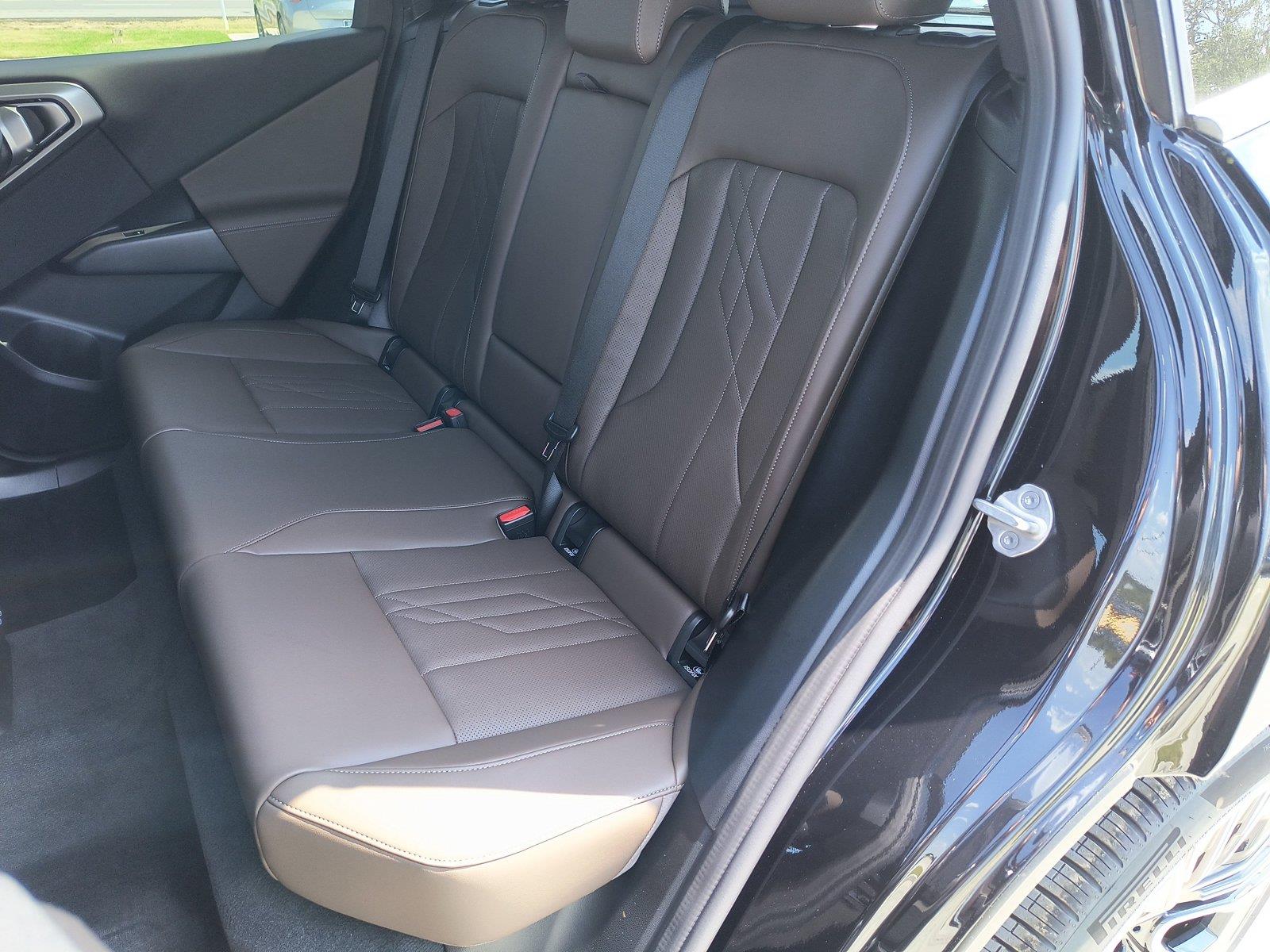 2026 BMW X3 30 - Photo 15