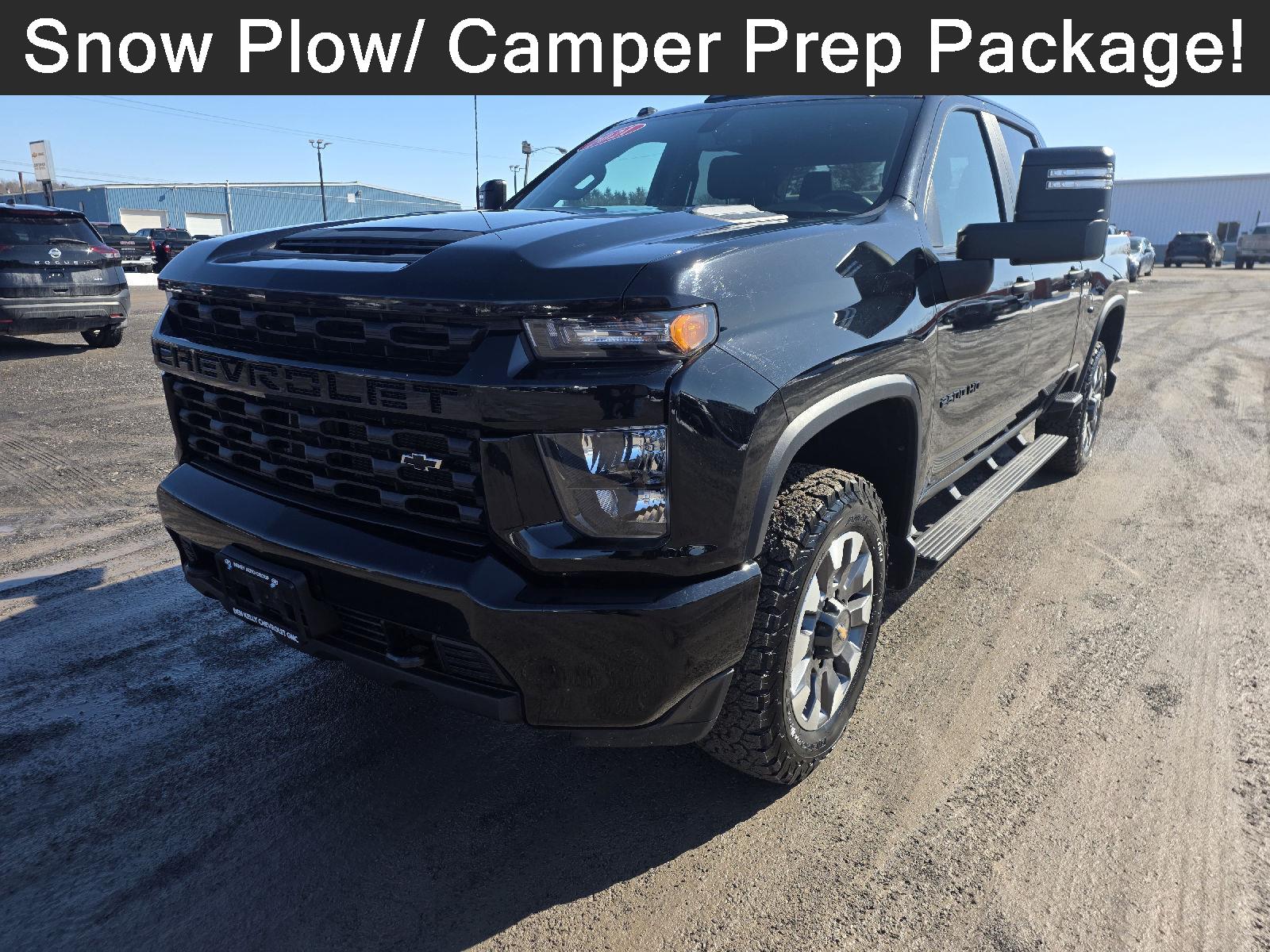 2021 Chevrolet Silverado 2500HD Custom Crew Cab 4WD