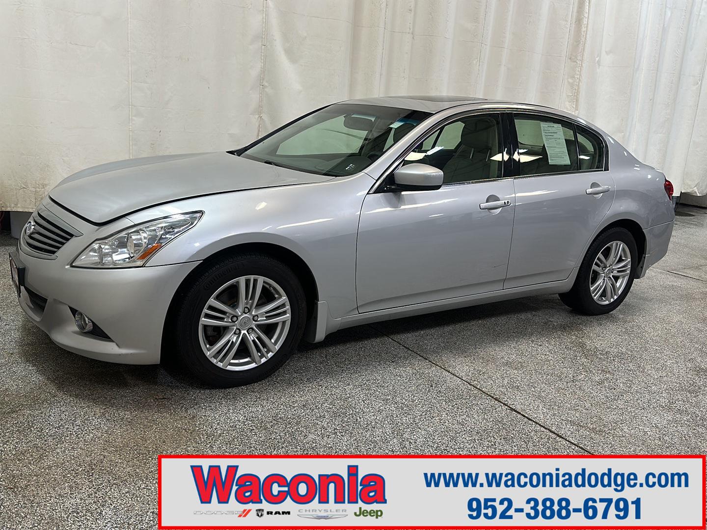 Gray (Liquid Platinum) 2013 INFINITI G37 Sedan All-Wheel Drive Automatic