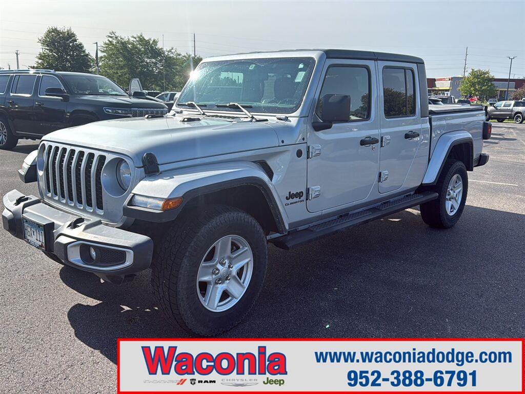 2022 Jeep Gladiator Sport S Crew Cab 4WD