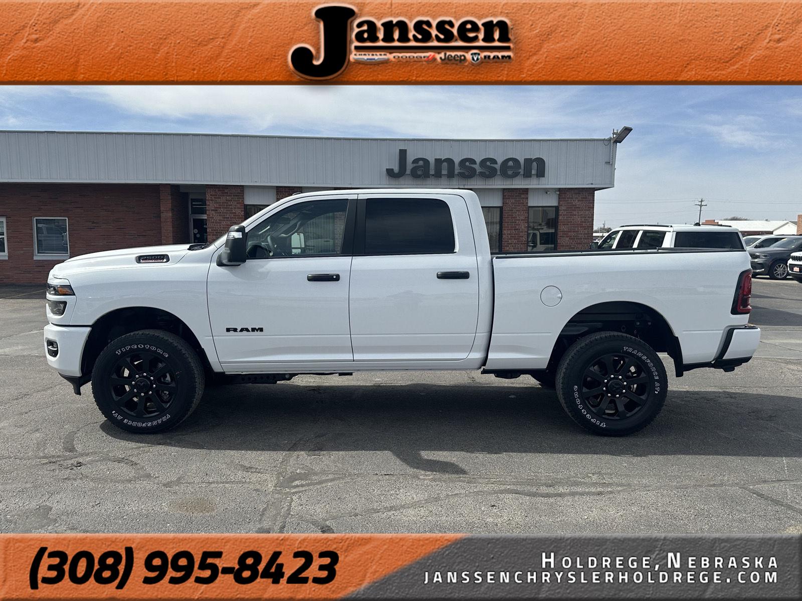 2026 RAM 2500 Big Horn Crew Cab 4WD
