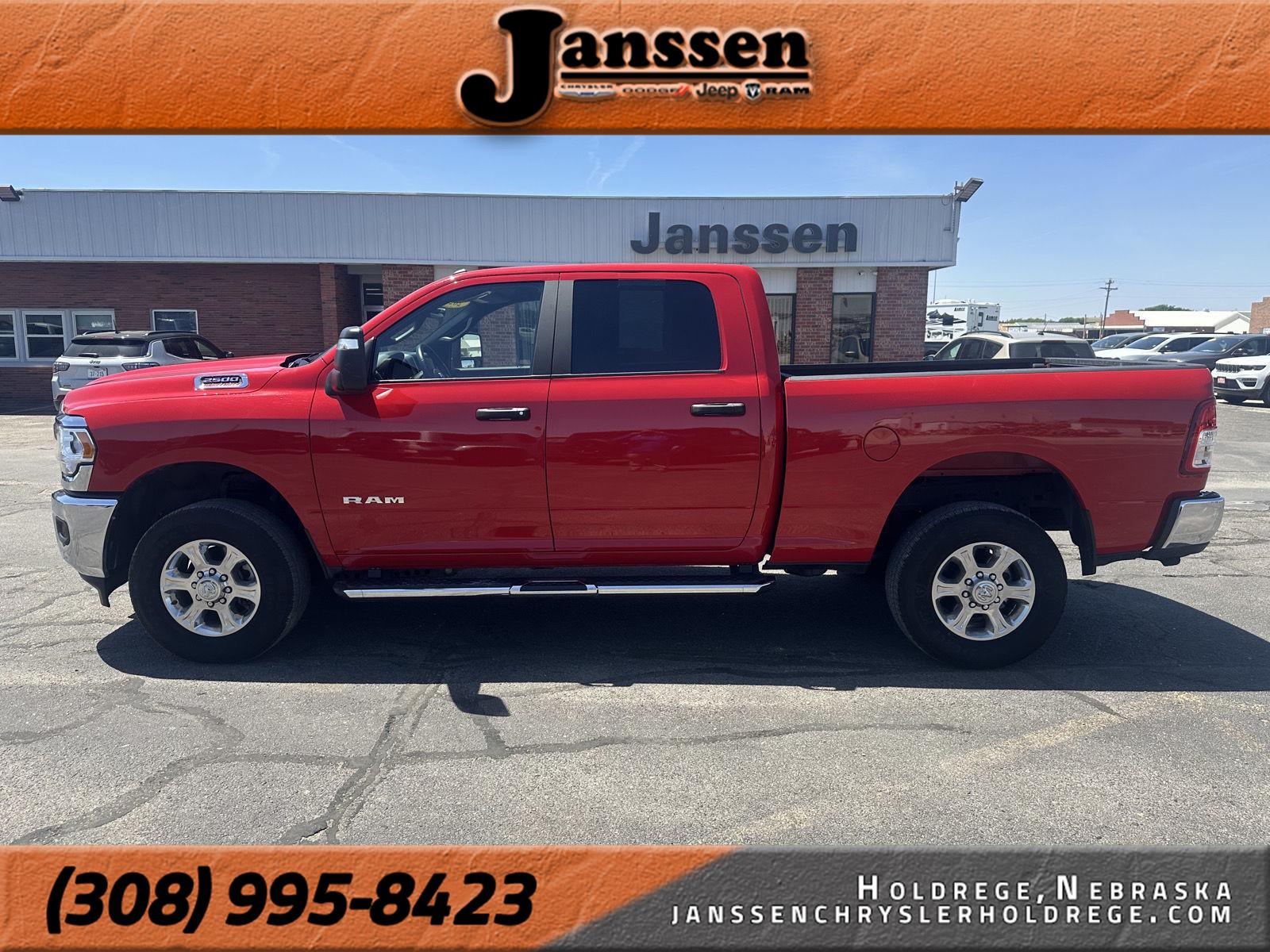 2024 RAM 2500 Big Horn Crew Cab 4WD