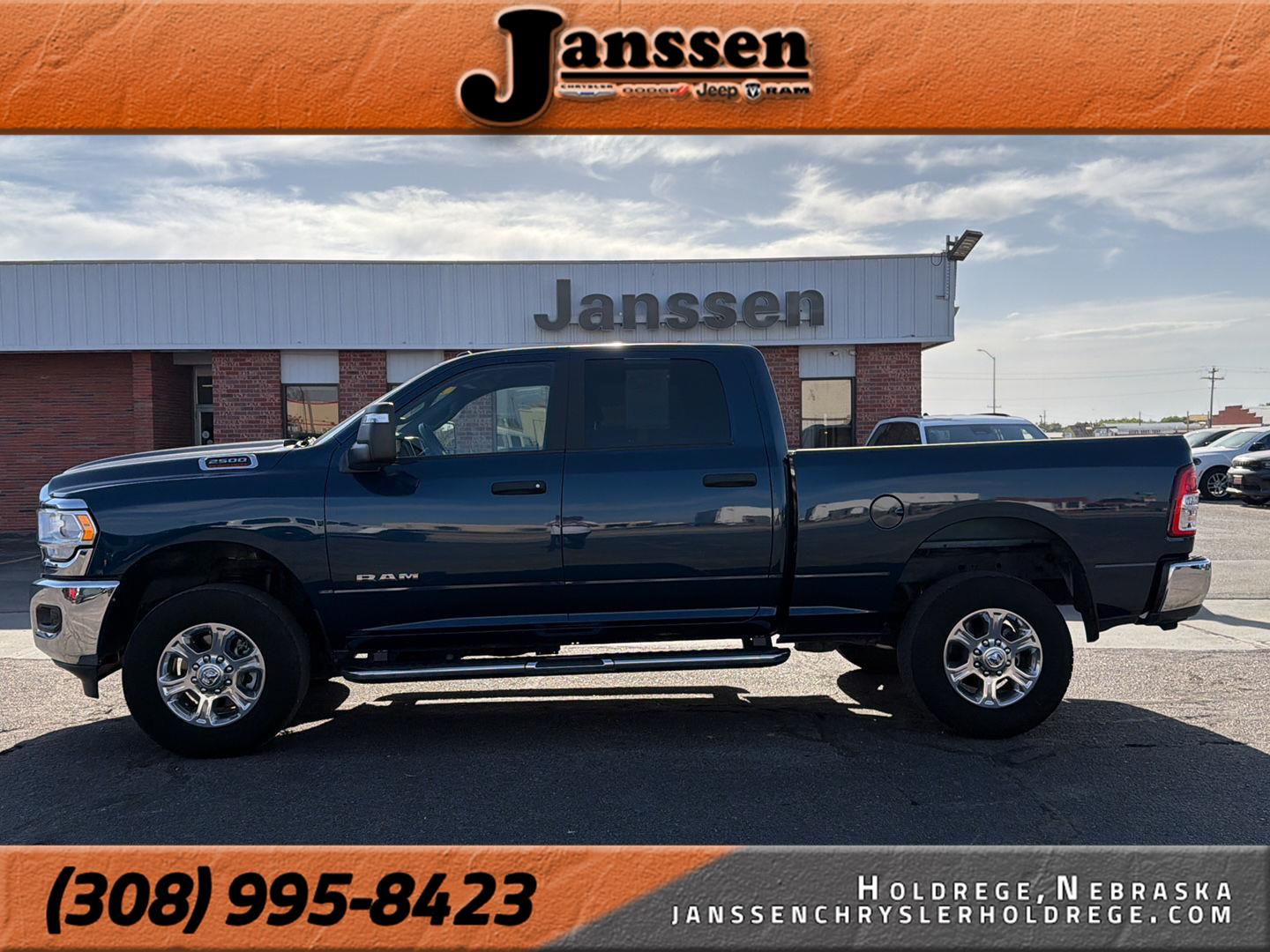 2024 RAM 2500 Big Horn Crew Cab 4WD