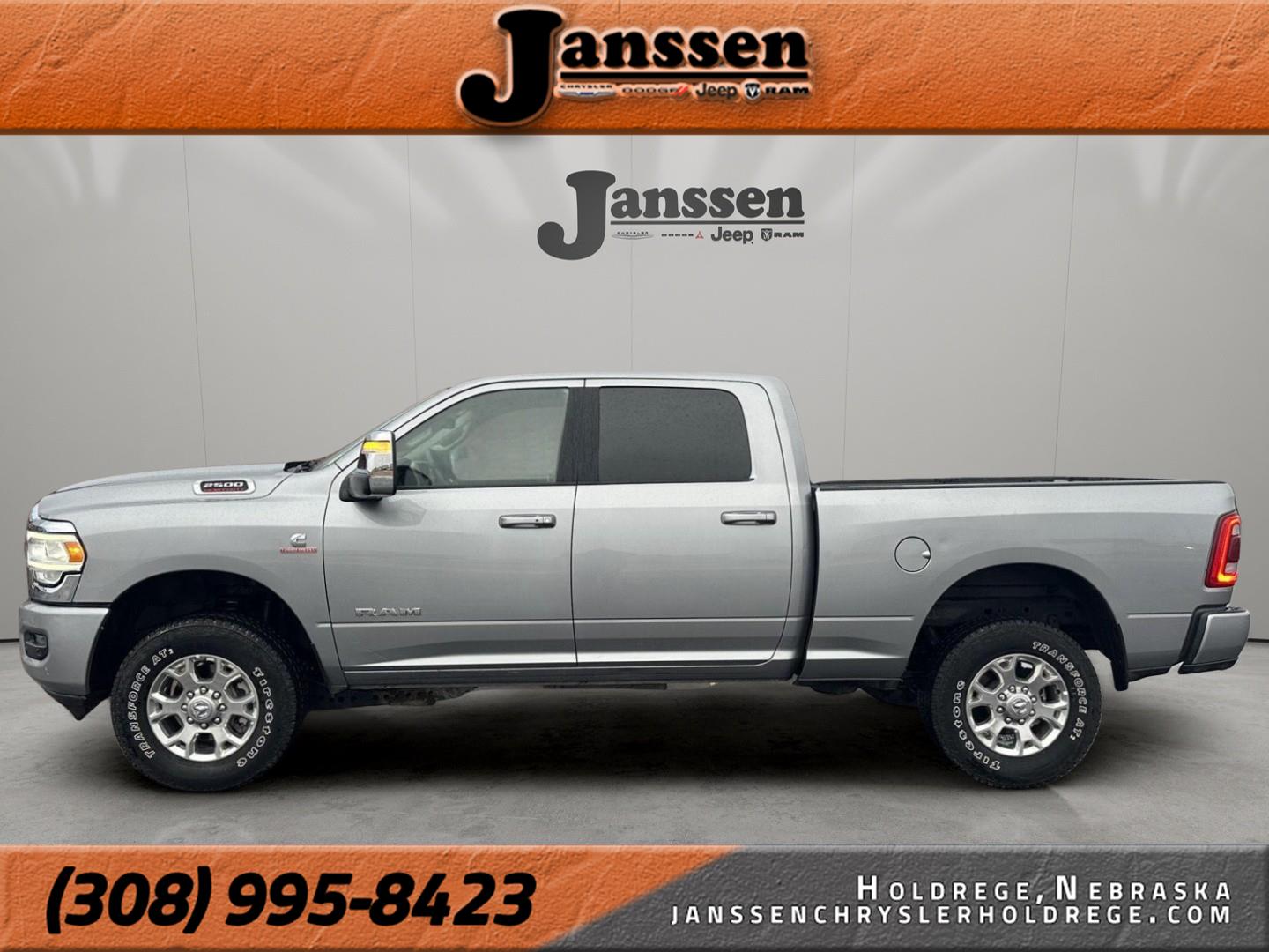 2024 RAM 2500 Laramie Crew Cab 4WD