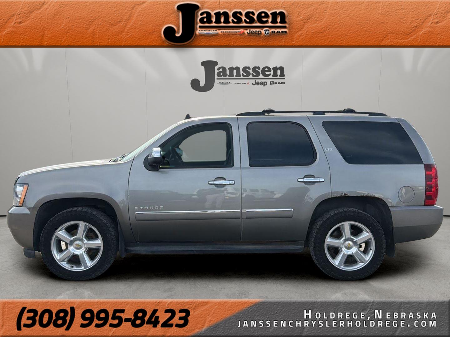 Graystone Metallic 2009 Chevrolet Tahoe LTZ 4WD SUV / Crossover Four-Wheel Drive 6-Speed Automatic