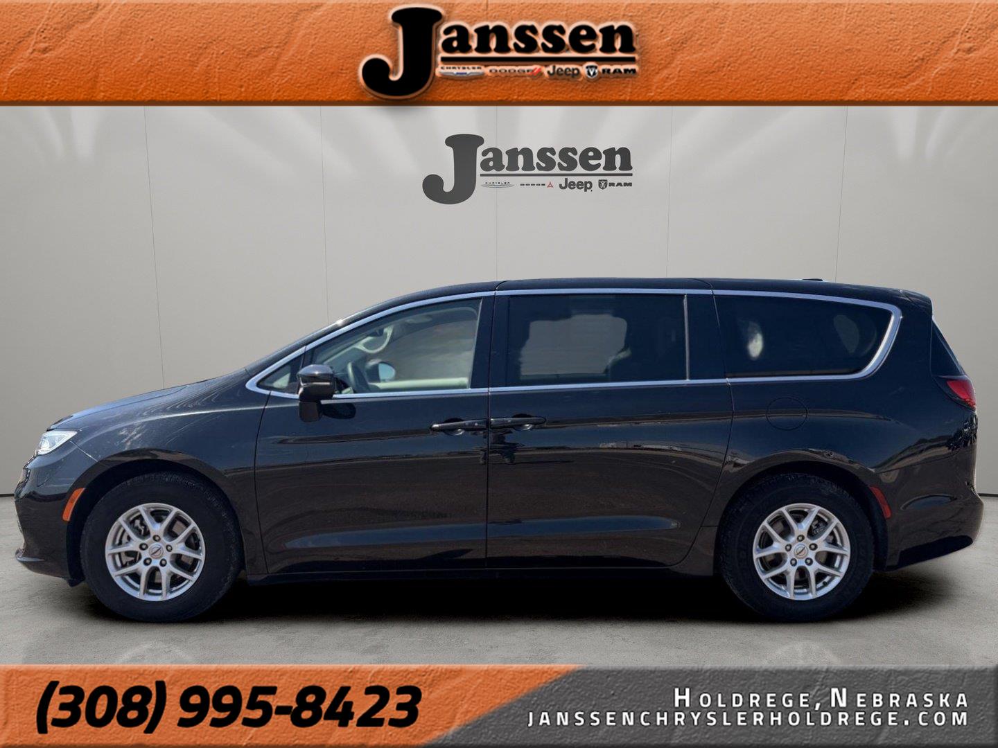 2023 Chrysler Pacifica Touring L FWD