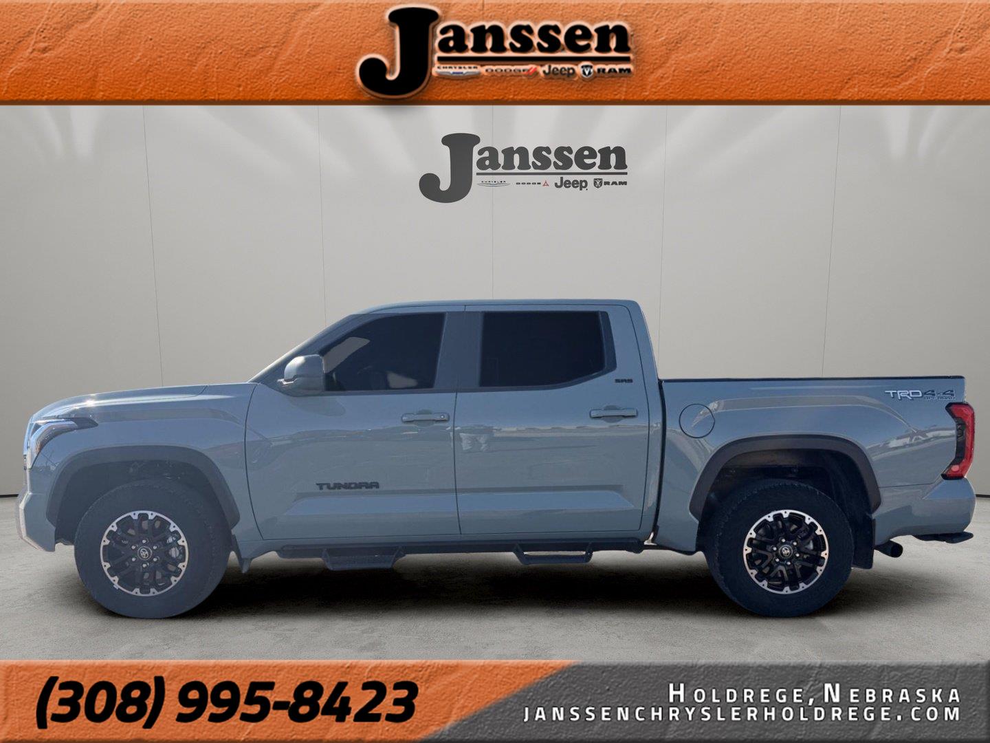 2025 Toyota Tundra SR5 CrewMax Cab 4WD