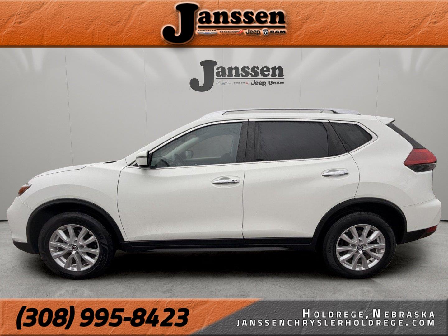  2020 Nissan Rogue SV AWD   