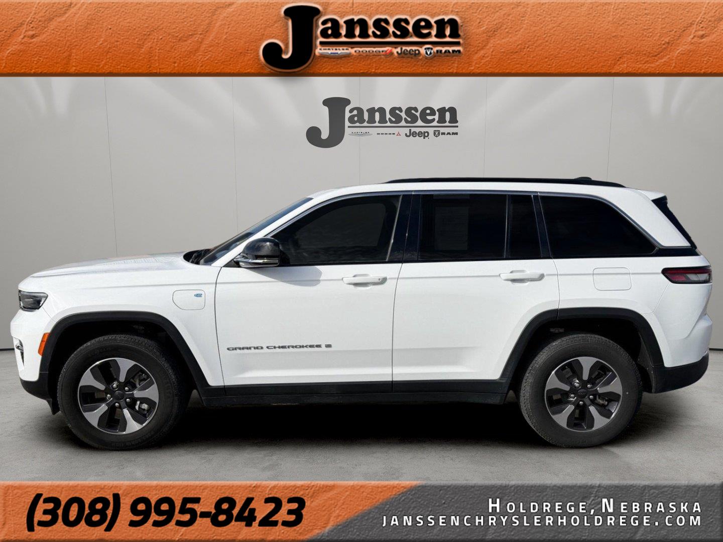 Bright White Clearcoat 2024 Jeep Grand Cherokee 4xe SUV / Crossover Four-Wheel Drive 8-Speed Automatic