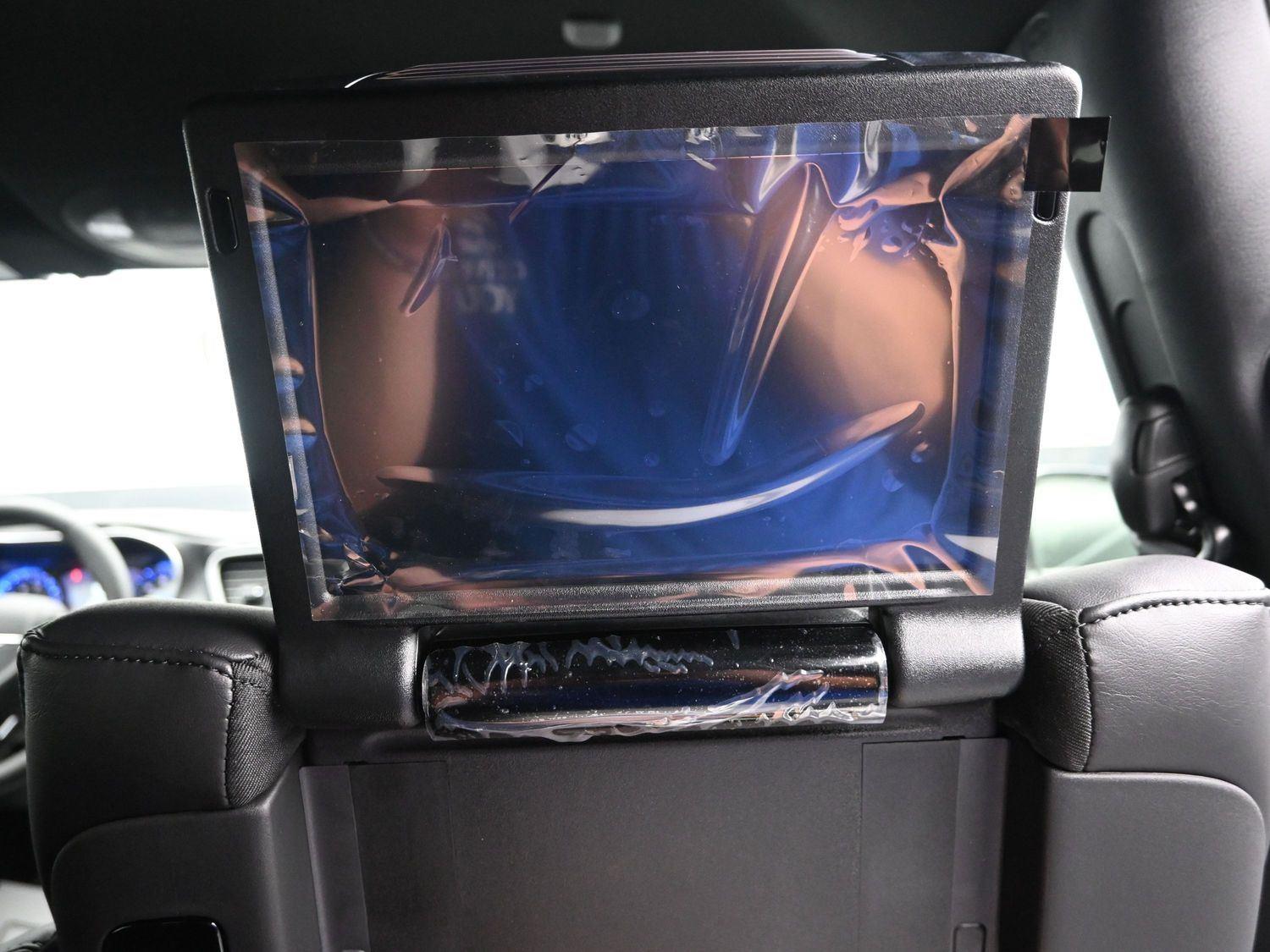 New 2026 Bright White Clearcoat Chrysler Select image 12