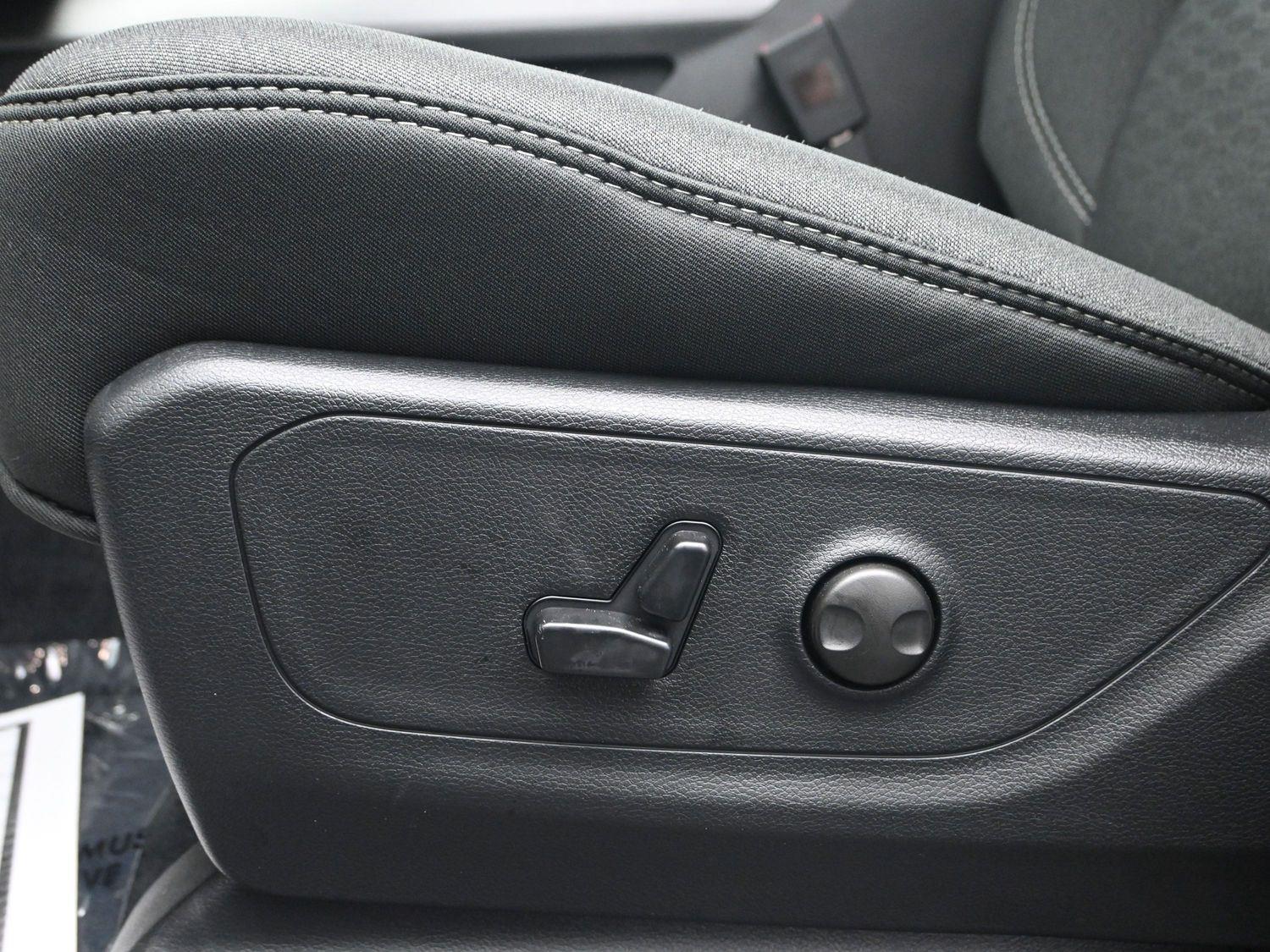 New 2026 Billet Silver Metallic Clearcoat Ram Big Horn image 20