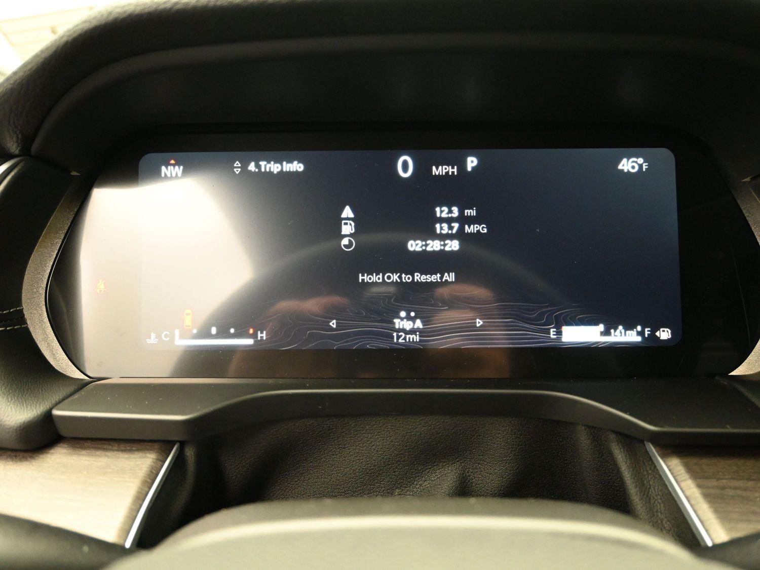 New 2025 Baltic Gray Metallic Clearcoat Jeep Limited image 23