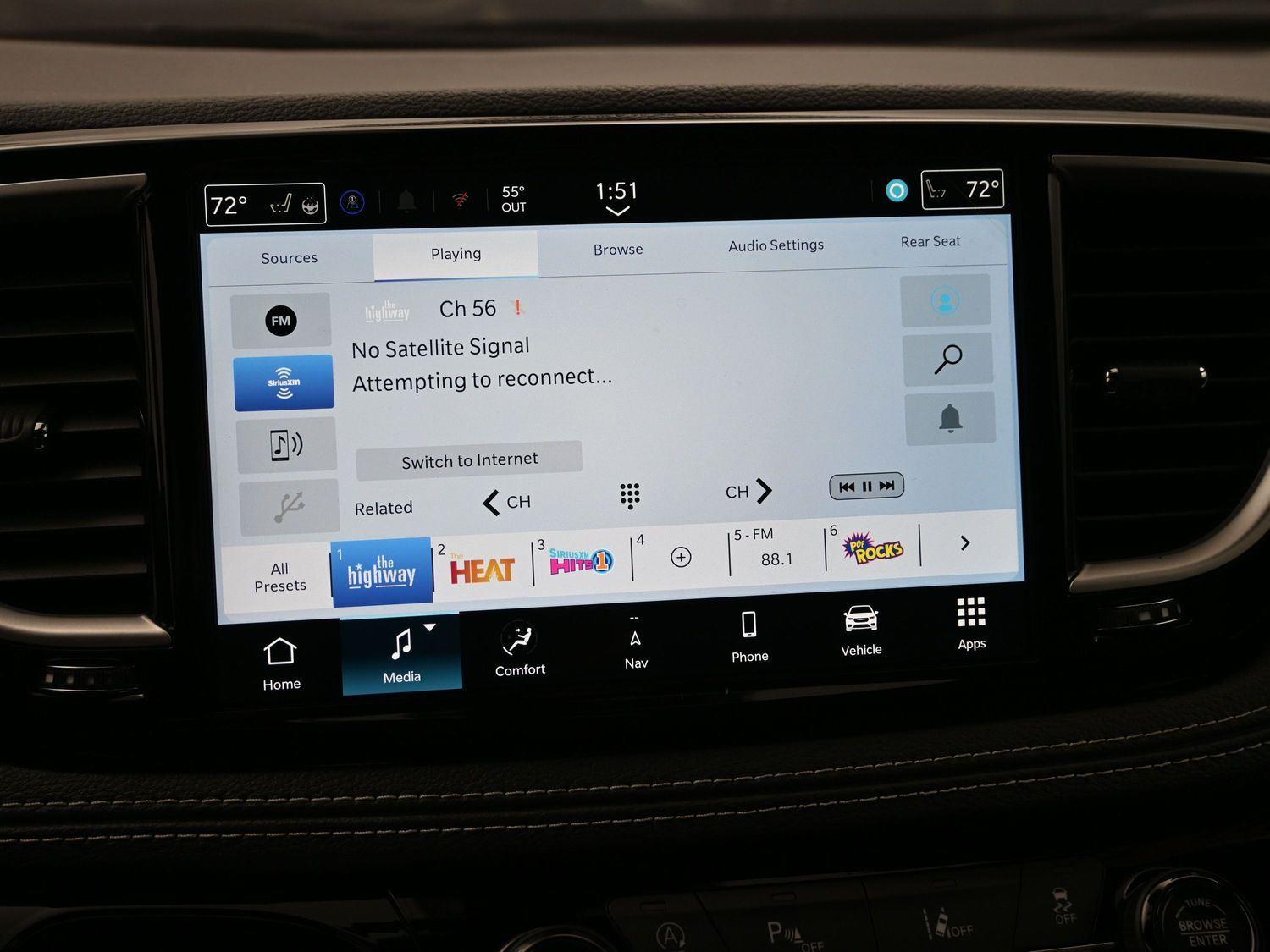 New 2026 Red Hot Pearlcoat Chrysler Select image 27