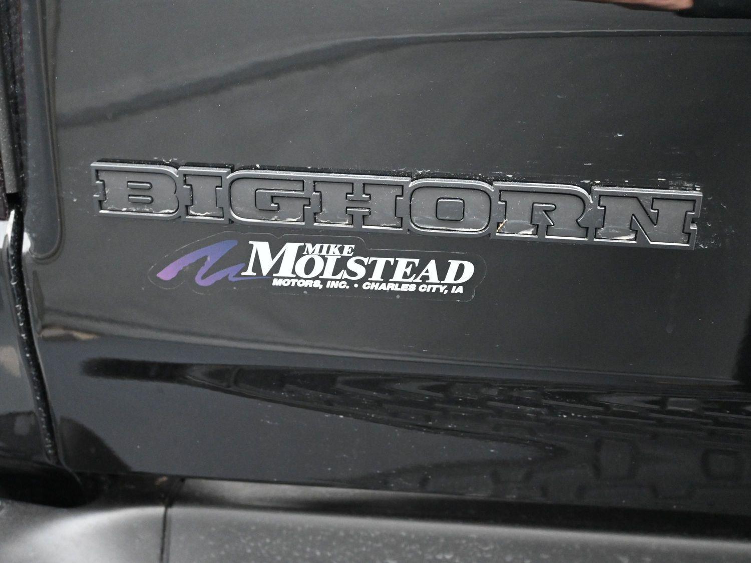 New 2026 Diamond Black Crystal Pearlcoat Ram Big Horn image 15