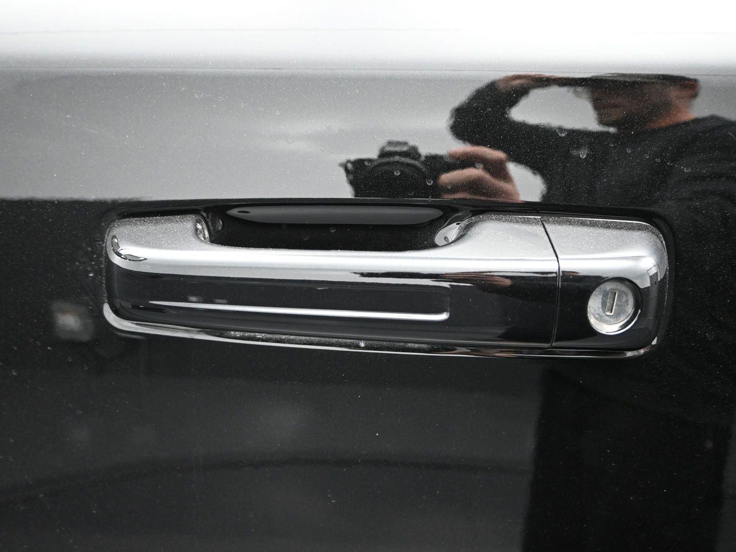 New 2026 Diamond Black Crystal Pearlcoat Ram Big Horn image 17