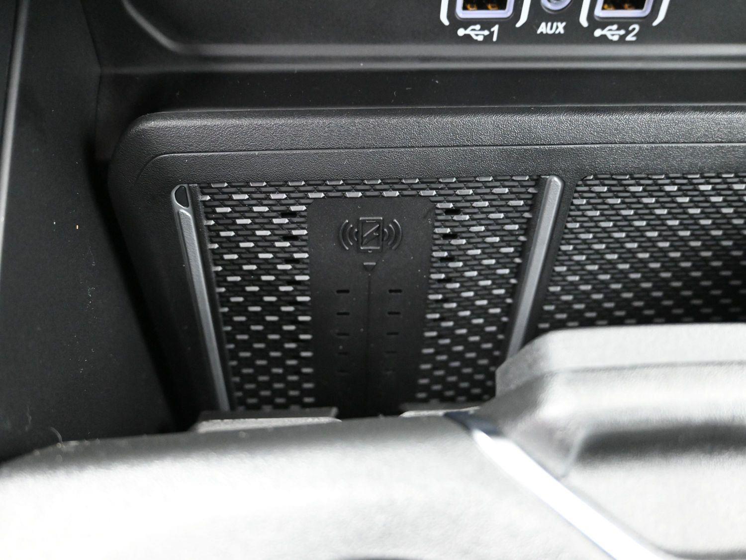 New 2026 Diamond Black Crystal Pearlcoat Ram Big Horn image 29