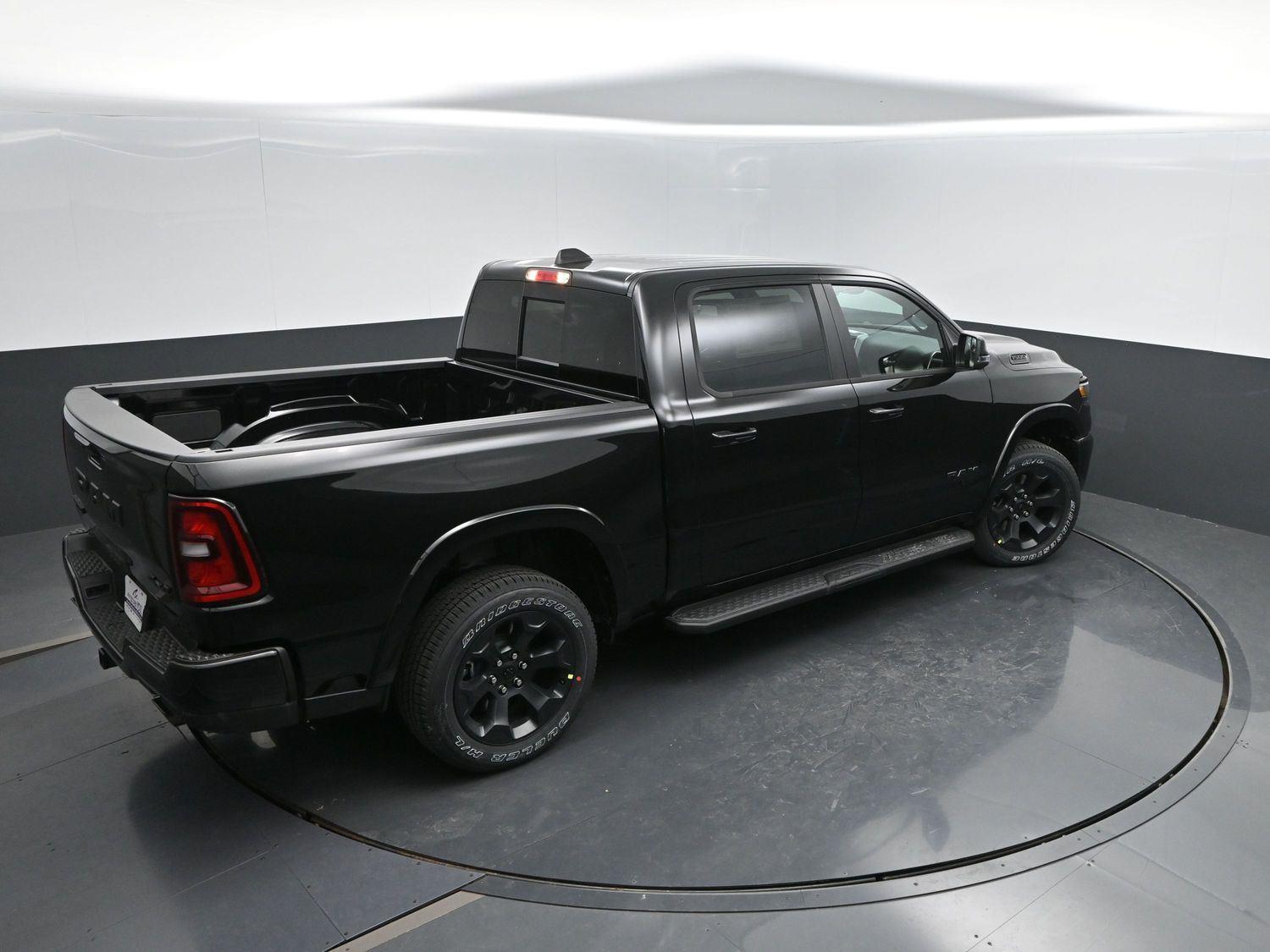 New 2026 Diamond Black Crystal Pearlcoat Ram Big Horn image 39