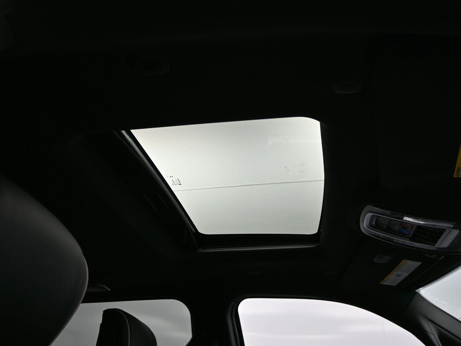 New 2026 Ceramic Gray Clearcoat Ram Limited image 14