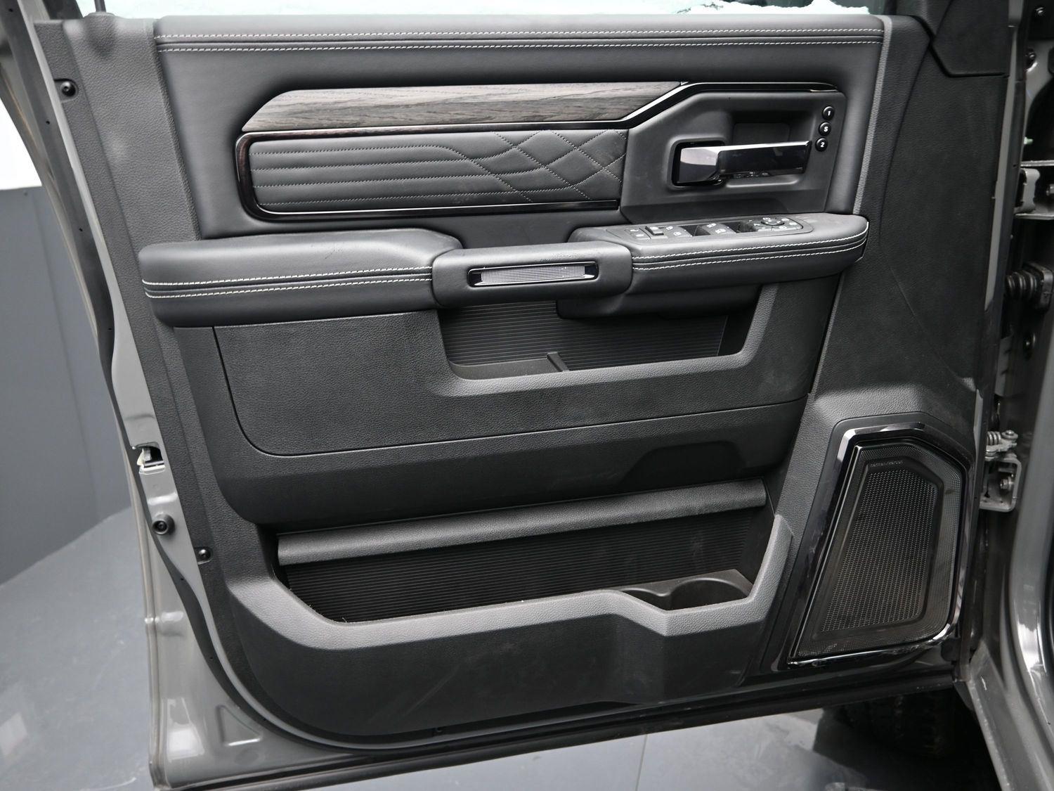 New 2026 Ceramic Gray Clearcoat Ram Limited image 22