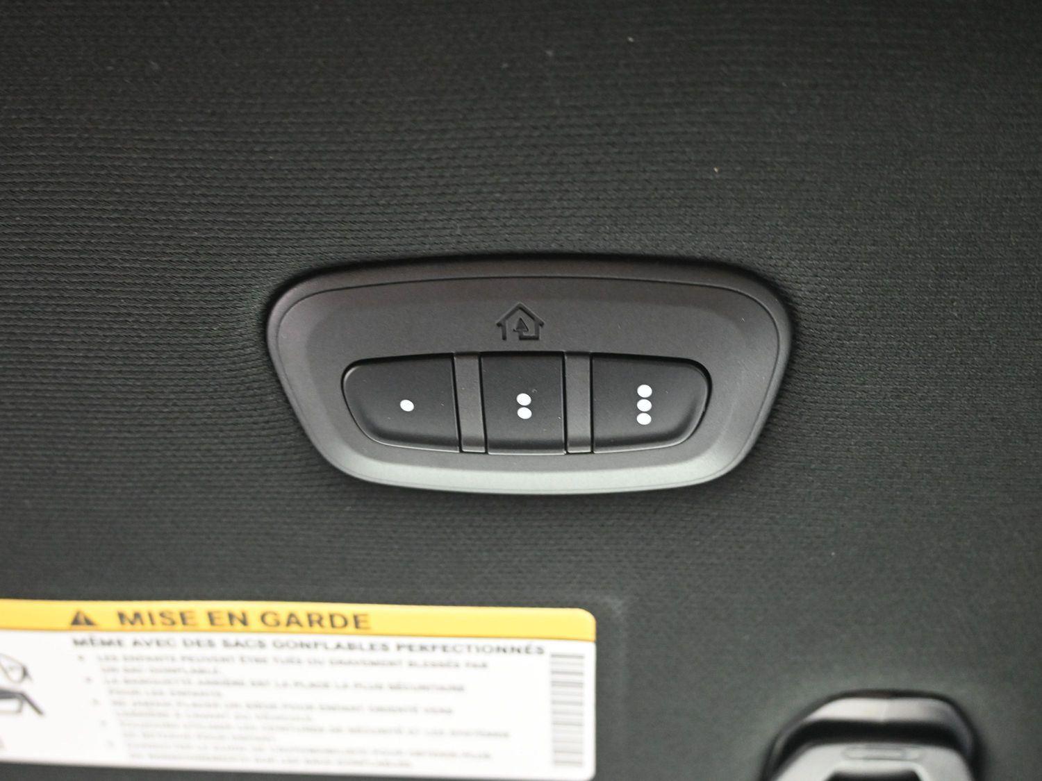 New 2026 Ceramic Gray Clearcoat Ram Limited image 37