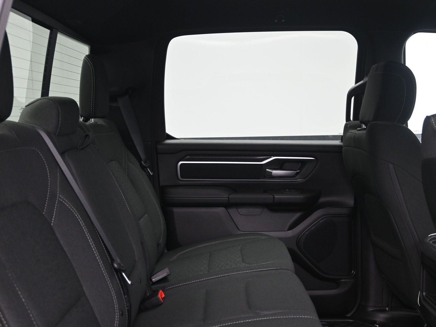 New 2026 Diamond Black Crystal Pearlcoat Ram Big Horn image 12