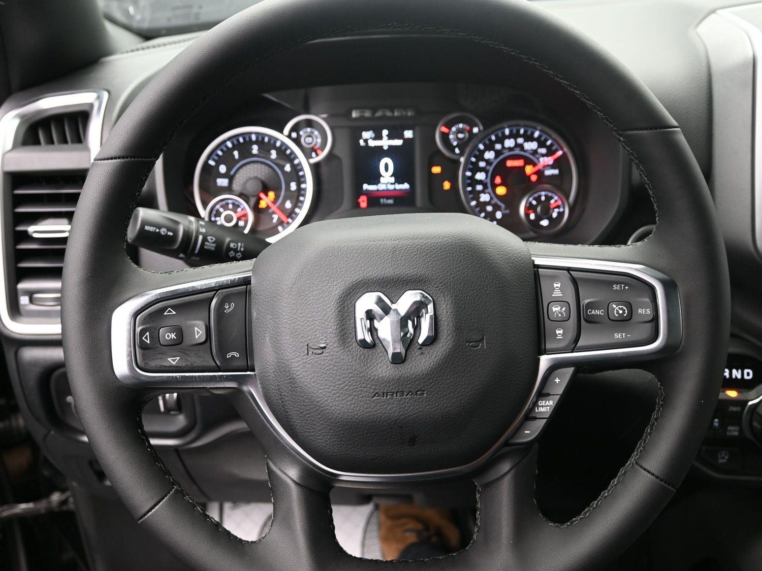 New 2026 Diamond Black Crystal Pearlcoat Ram Big Horn image 21