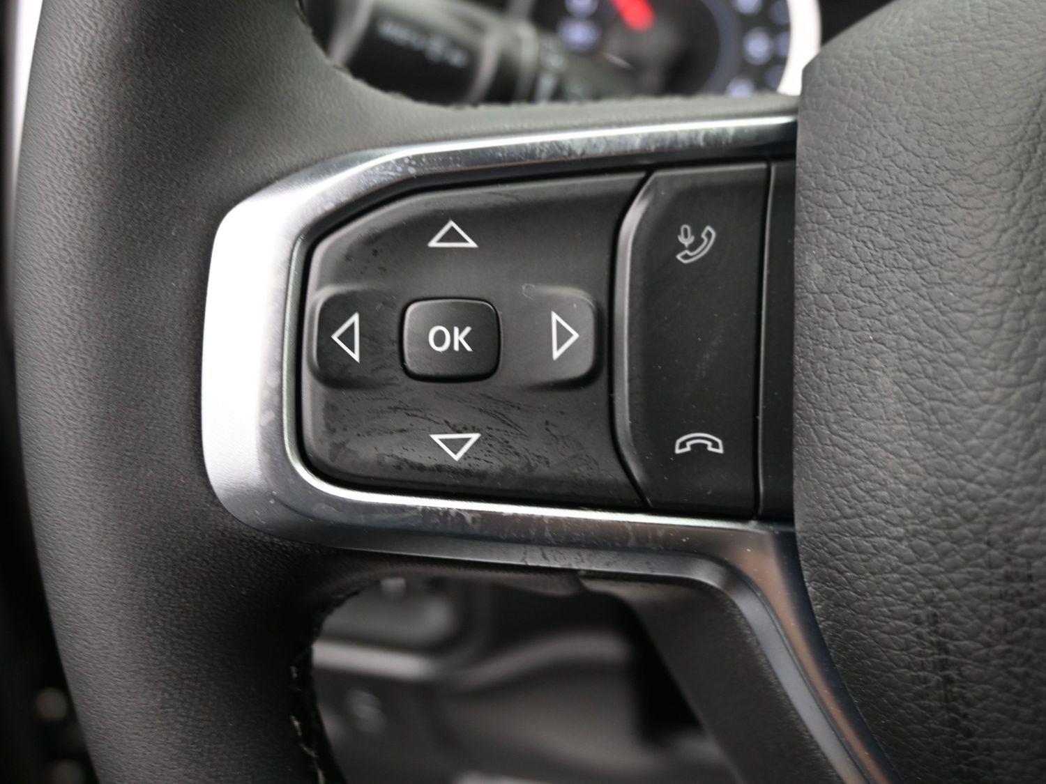 New 2026 Diamond Black Crystal Pearlcoat Ram Big Horn image 22