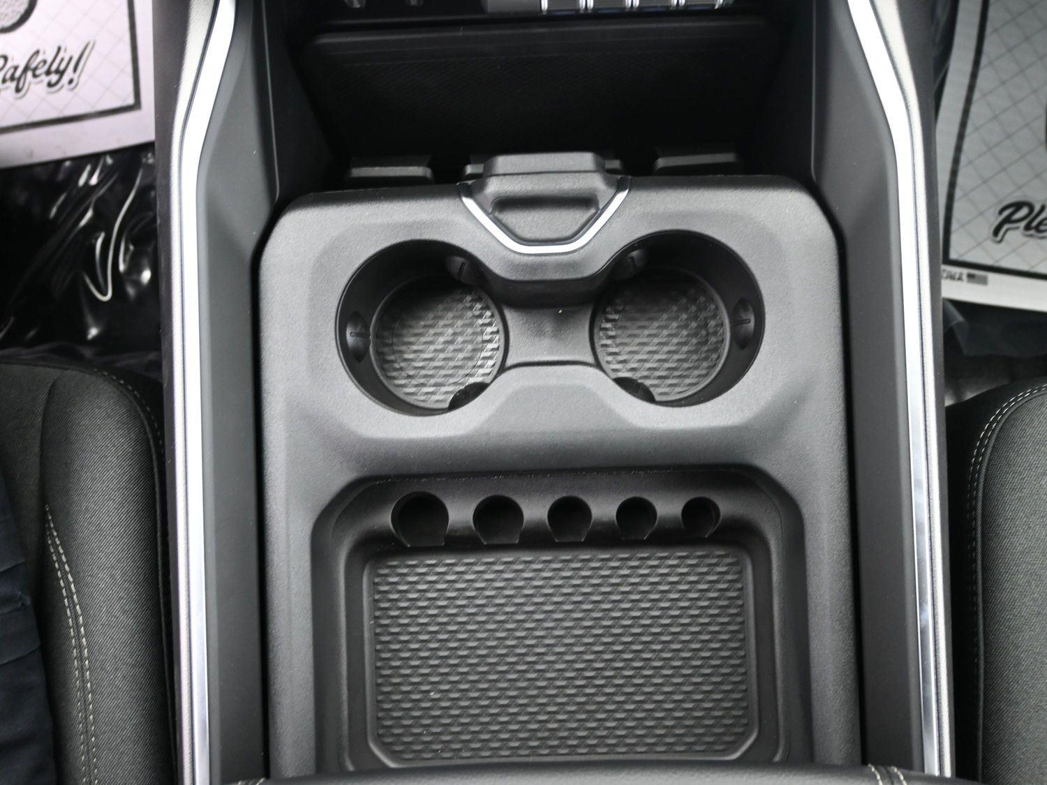 New 2026 Diamond Black Crystal Pearlcoat Ram Big Horn image 29